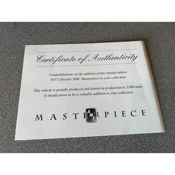 New in box AMT MASTERPIECE 1957 CHRYSLER 300C Model Car Black Hardtop 1/25 - Picture 9 of 10